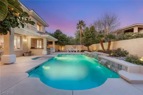 712 Proud Eagle Ln, Las Vegas, NV 89144