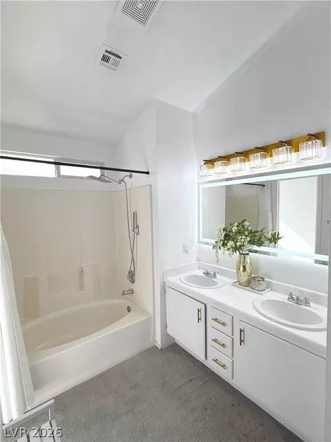 Undisclosed, Las Vegas, NV 89115