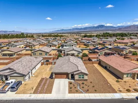 3574 E Garfield Dr, Pahrump, NV 89061