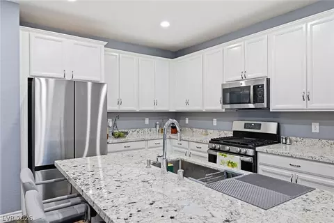2740 Aldine Ct, Las Vegas, NV 89142