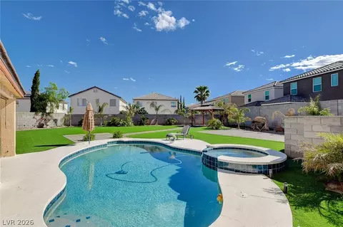 9083 Iron Crow Ave, Las Vegas, NV 89147