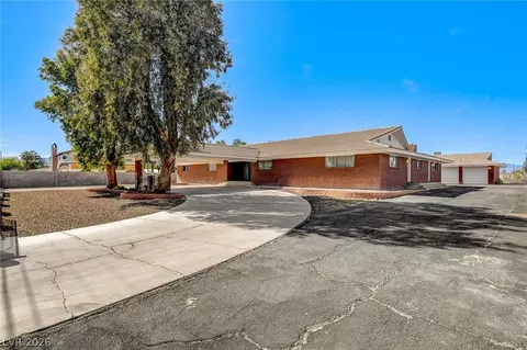 5600 Del Rey Ave, Las Vegas, NV 89146