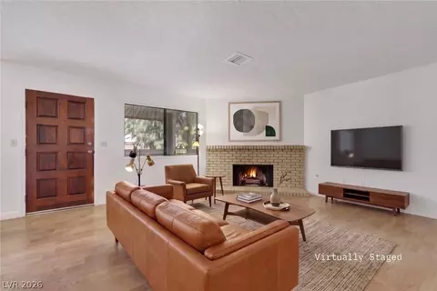 817 Rock Springs Dr #202, Las Vegas, NV 89128
