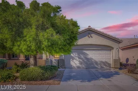 3385 Blue Ribbon Downs St, Las Vegas, NV 89122