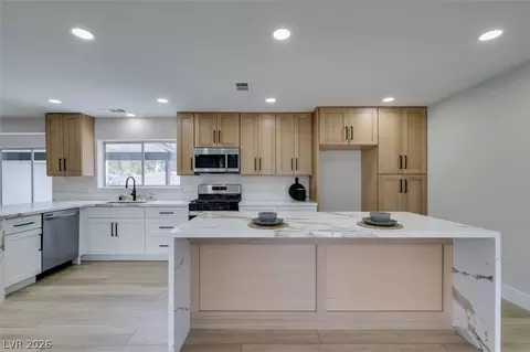 4702 Black Stallion Ave, North Las Vegas, NV 89031