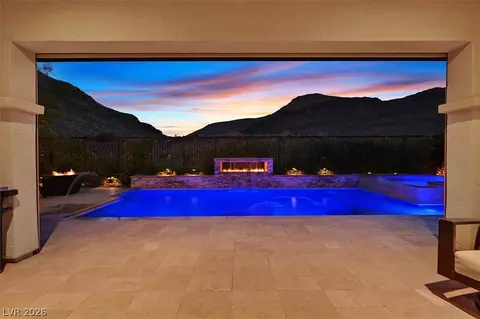 5881 Heaven View Dr, Las Vegas, NV 89135