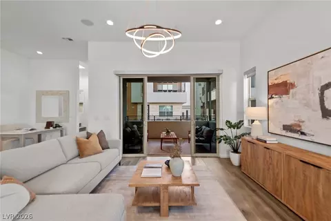 659 Grey Saker St, Las Vegas, NV 89138