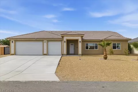 5411 Fernwood Ct, Pahrump, NV 89061