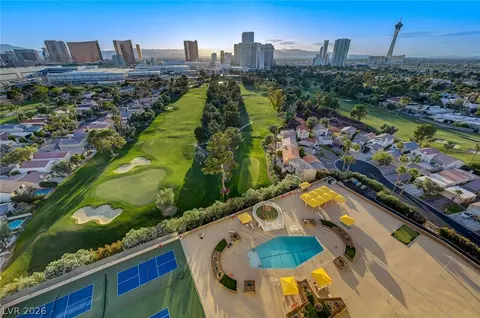 3111 Bel Air Dr #20E, Las Vegas, NV 89109