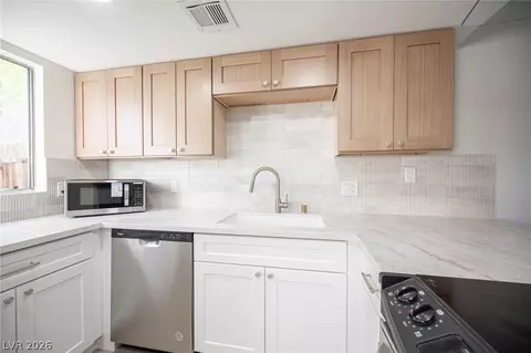 208 N Bruce St #C, Las Vegas, NV 89101