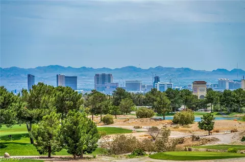 9145 Las Manaitas Ave #302, Las Vegas, NV 89144