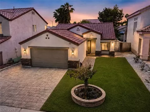 7229 Winding Creek Dr, Las Vegas, NV 89113