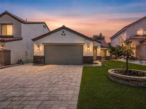 7229 Winding Creek Dr, Las Vegas, NV 89113