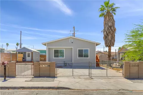 6273 Mount Rainier Ave, Las Vegas, NV 89156