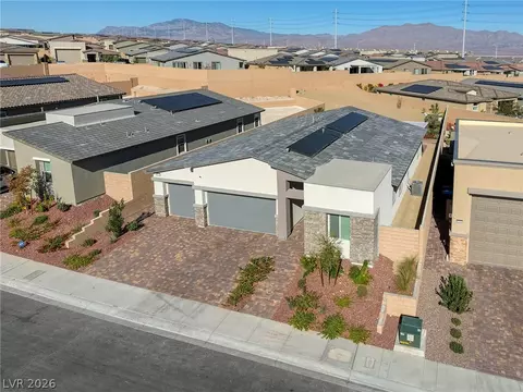 6104 Avery Pointe St, Las Vegas, NV 89166