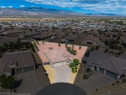4700 Suntree Ct, Pahrump, NV 89061