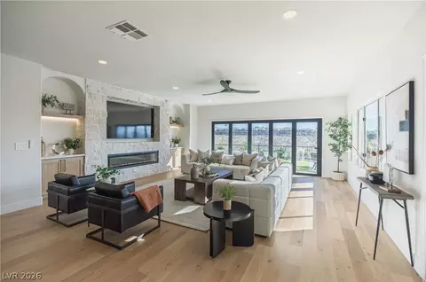 2567 Evening Sky Dr, Henderson, NV 89052