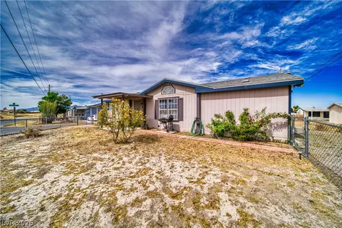 20 Old Mine Rd, Pahrump, NV 89048