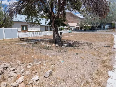 319 S Spring St, Caliente, NV 89008 photo 4