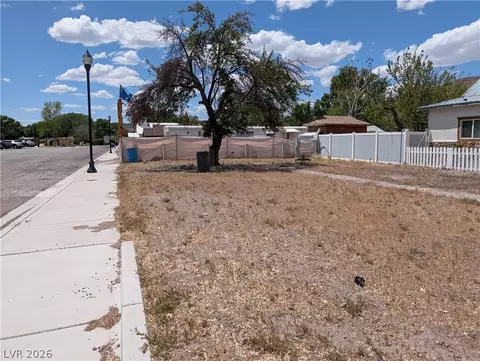319 S Spring St, Caliente, NV 89008 photo 3