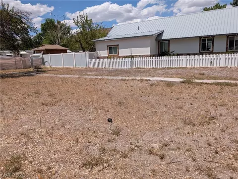 319 S Spring St, Caliente, NV 89008