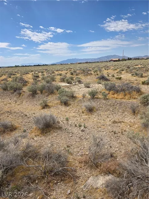 6700 Newby Ln, Pahrump, NV 89060