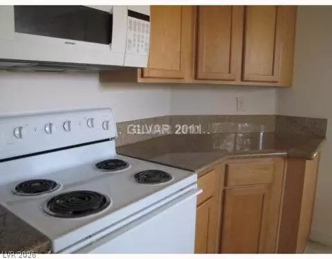3151 Soaring Gulls Dr #2058, Las Vegas, NV 89128
