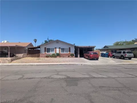 4668 Bennett Dr, Las Vegas, NV 89121