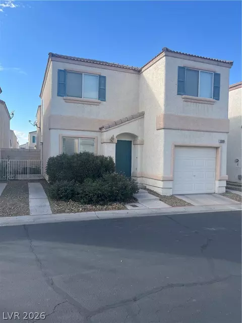10045 Swimming Hole St, Las Vegas, NV 89183