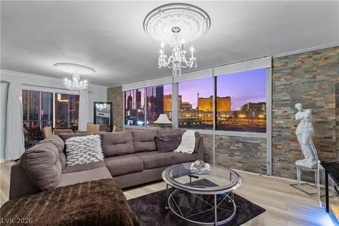 205 E Harmon Ave #802, Las Vegas, NV 89169