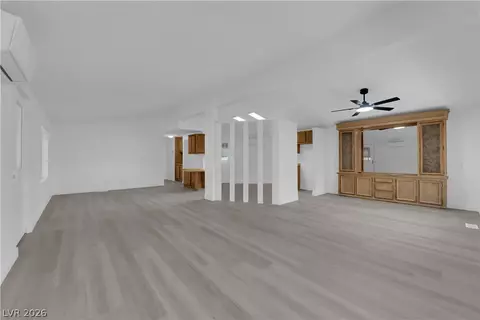 5568 Aldama Rd, Las Vegas, NV 89122