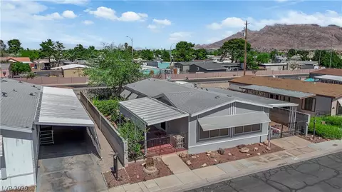 5568 Aldama Rd, Las Vegas, NV 89122