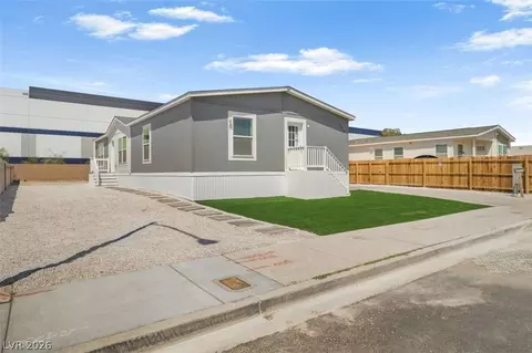 4618 Crystal Peak Dr, Las Vegas, NV 89115