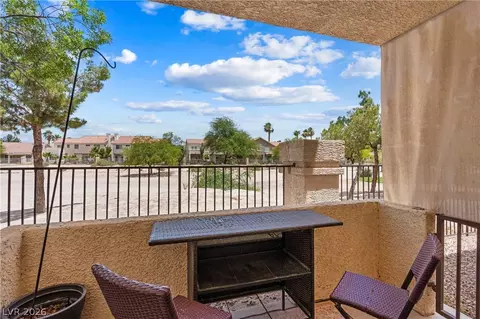 4940 Black Bear Rd #101, Las Vegas, NV 89149
