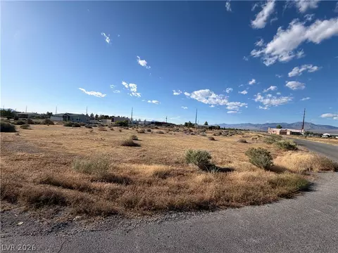 6160 S Conestoga Pkwy, Pahrump, NV 89048