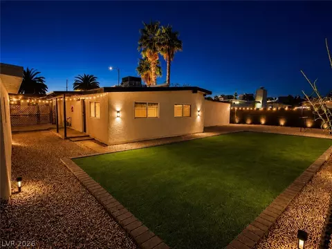 1660 Izabella Ave, Las Vegas, NV 89169