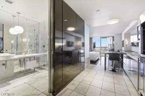 4381 W Flamingo Rd #10306, Las Vegas, NV 89103