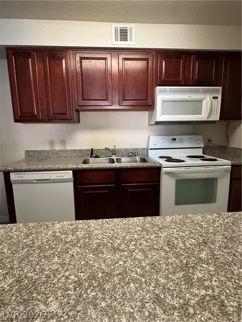 2606 S Durango Dr #235, Las Vegas, NV 89117