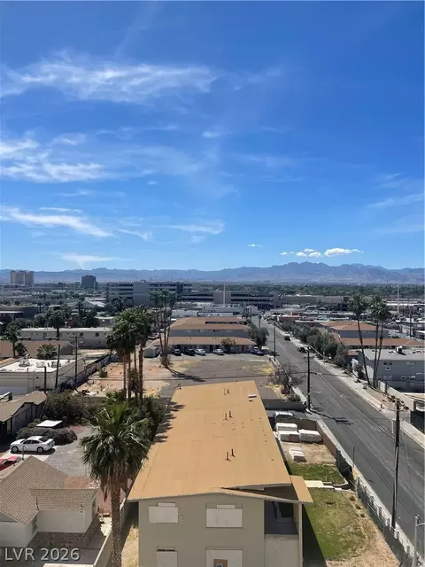 227 W Saint Louis Ave, Las Vegas, NV 89102