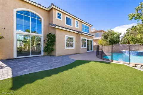 2504 Putting Green Dr, Henderson, NV 89074