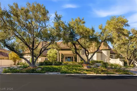 14 Innisbrook Ave, Las Vegas, NV 89113