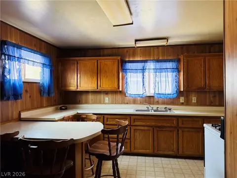 Kitchen - 405 Parker Ave, Ely, NV 89301 photo 3 of 3