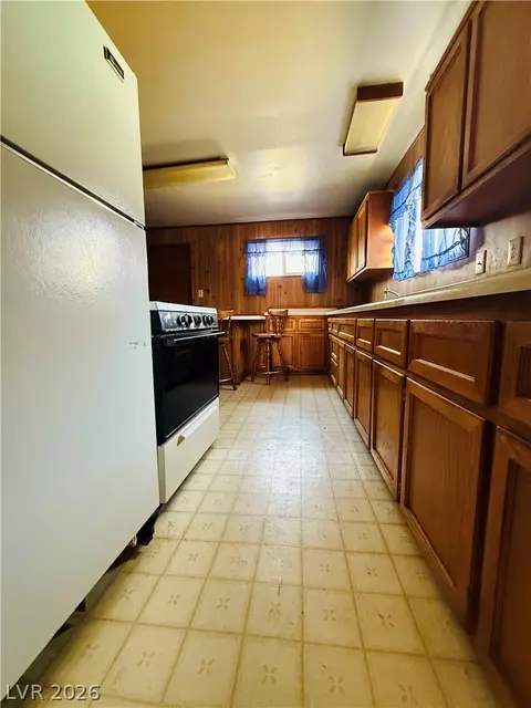 Kitchen - 405 Parker Ave, Ely, NV 89301 photo 1 of 3