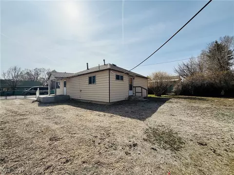 Exterior - 405 Parker Ave, Ely, NV 89301 photo 2 of 3