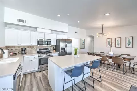 1851 E Hacienda Ave, Las Vegas, NV 89119