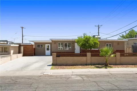 1809 Oakwood Ave, North Las Vegas, NV 89030