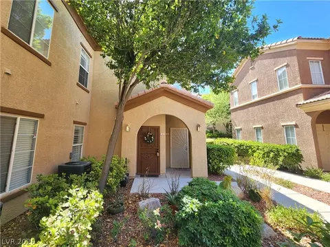 3815 Juno Beach St #204, Las Vegas, NV 89129
