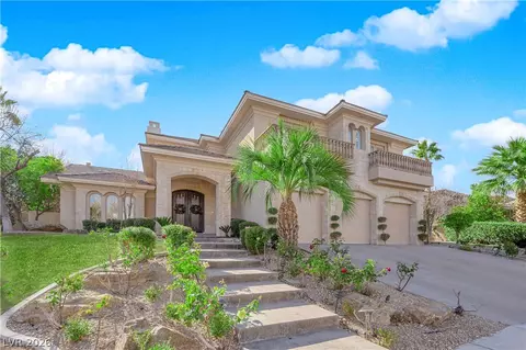 807 Canyon Greens Dr, Las Vegas, NV 89144