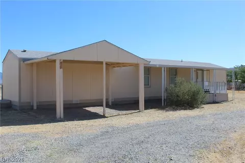 3851 W Donner St, Pahrump, NV 89048