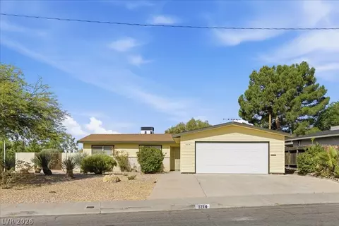 1214 Arapaho Way, Boulder City, NV 89005
